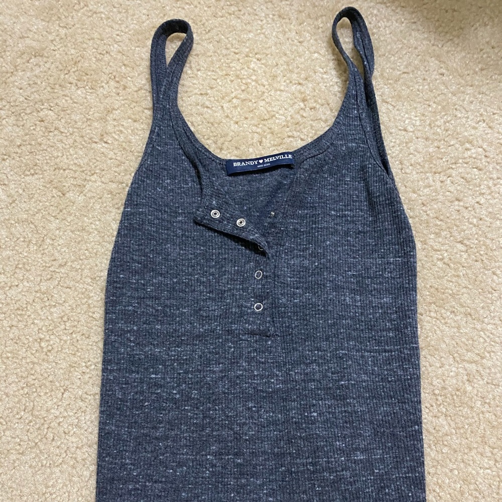 Brandy Melville tank top w button closure